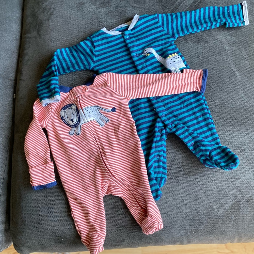 Set of Two Carter’s Footed Pajamas